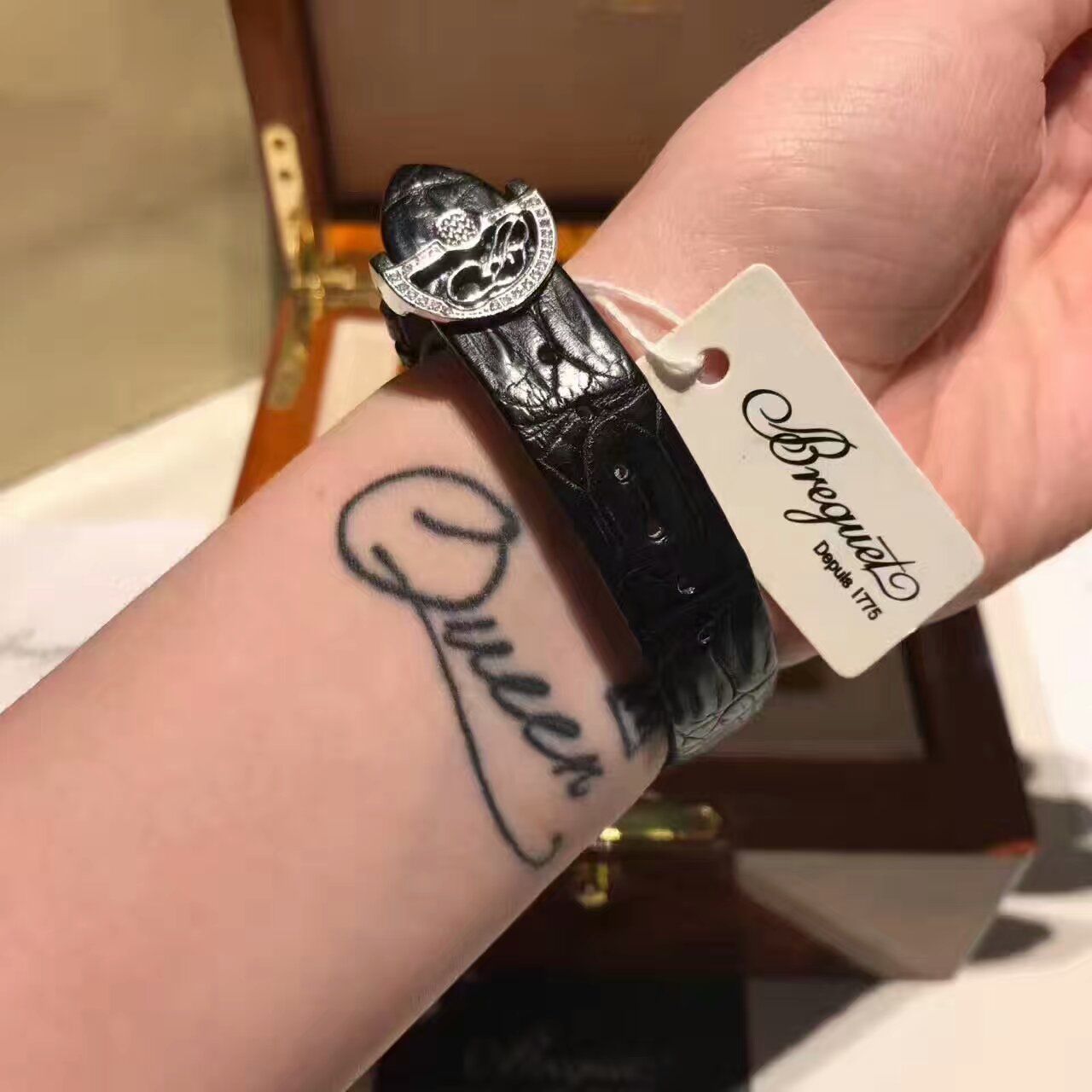 高仿宝玑 BREGUET - 那不勒斯皇后系列 8928BB/51/844 D00D 女士手表 BAJ017 女士手表 / BAJ017