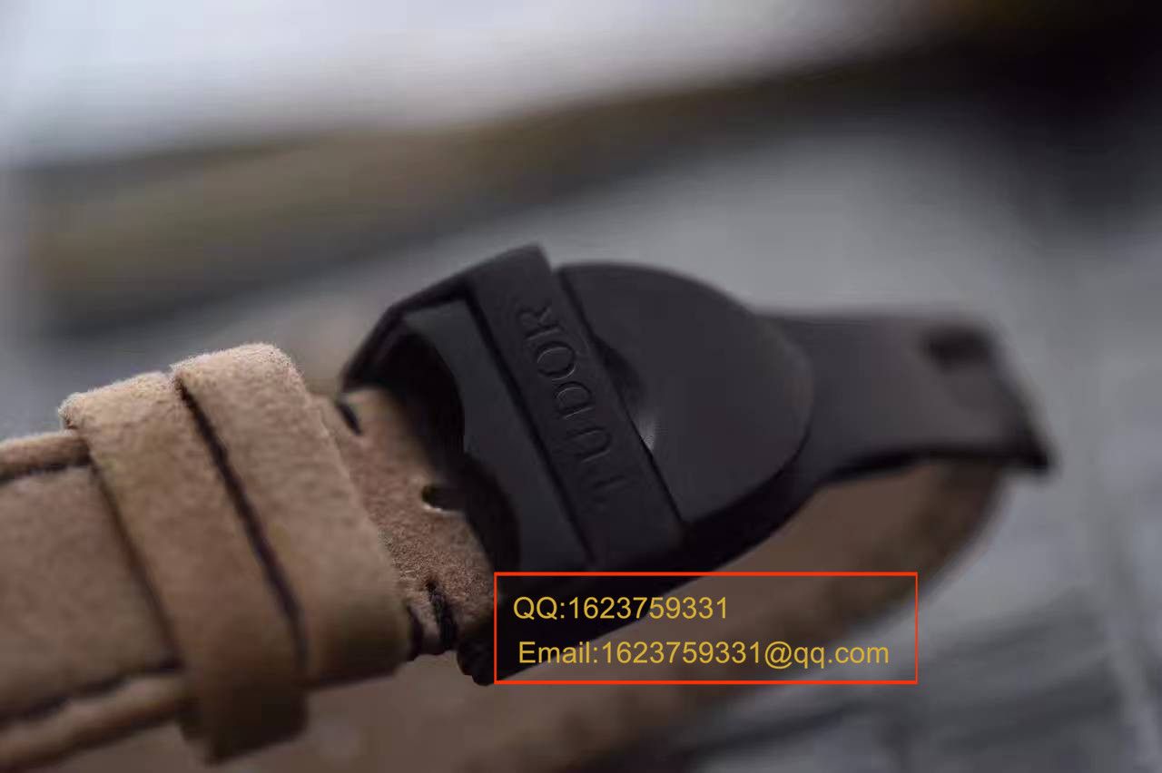 【ZF厂一比一高精仿手表】帝舵《杜卡迪大魔鬼》FASTRIDER BLACK SHIELD系列42000CN皮带腕表 / DTBC005