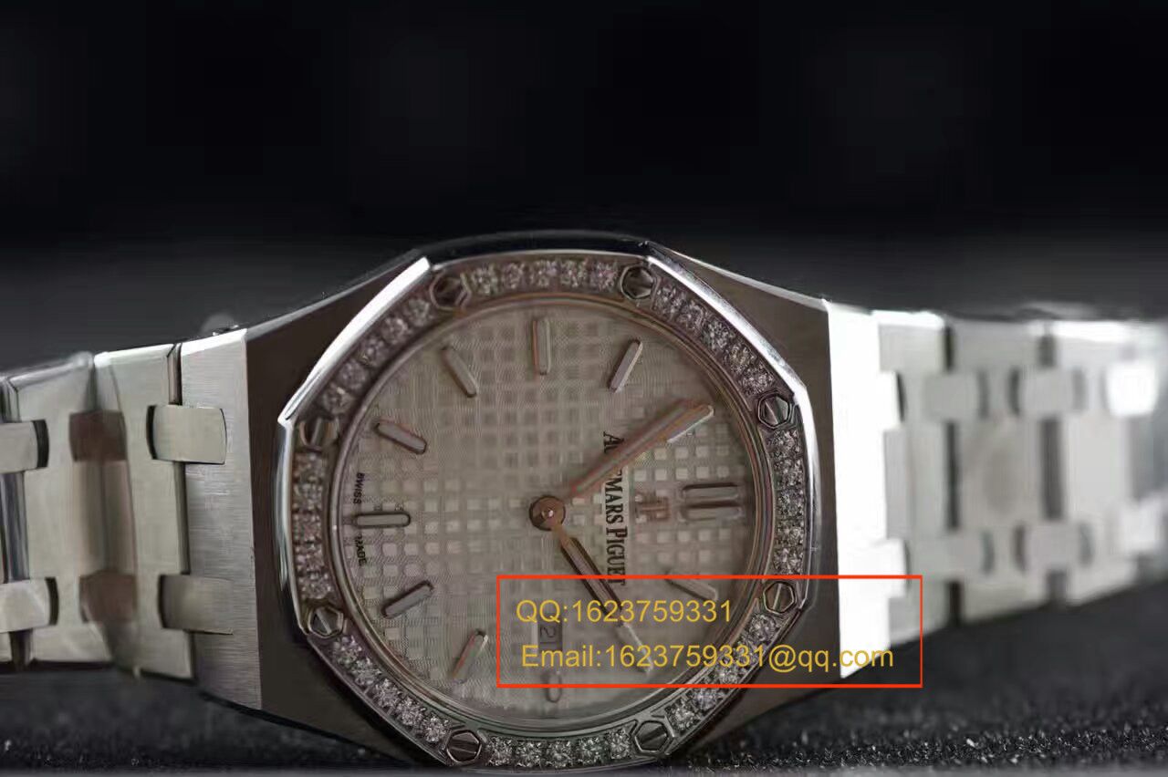 【视频解析1:1复刻高仿手表】爱彼皇家橡树系列67651ST.ZZ.1261ST.01女装石英机芯 / APAD089