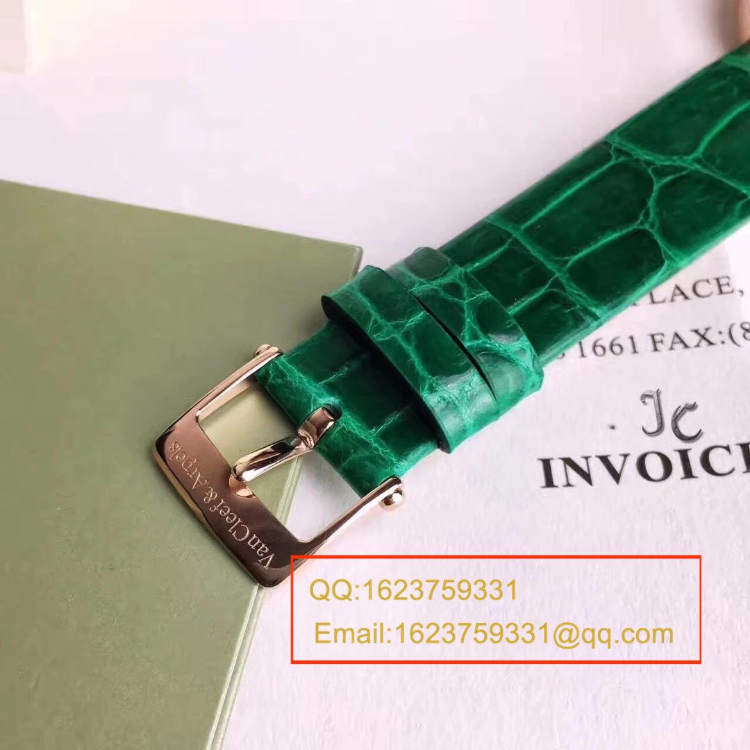 梵克雅宝高仿CHARMS系列VCARO8NR00女士石英腕表 / VCA01