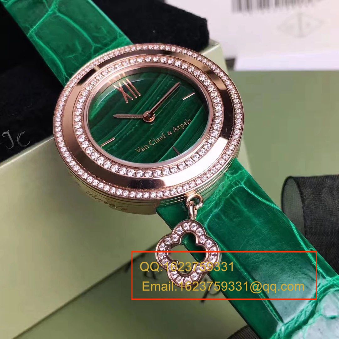 梵克雅宝高仿CHARMS系列VCARO8NR00女士石英腕表 / VCA01