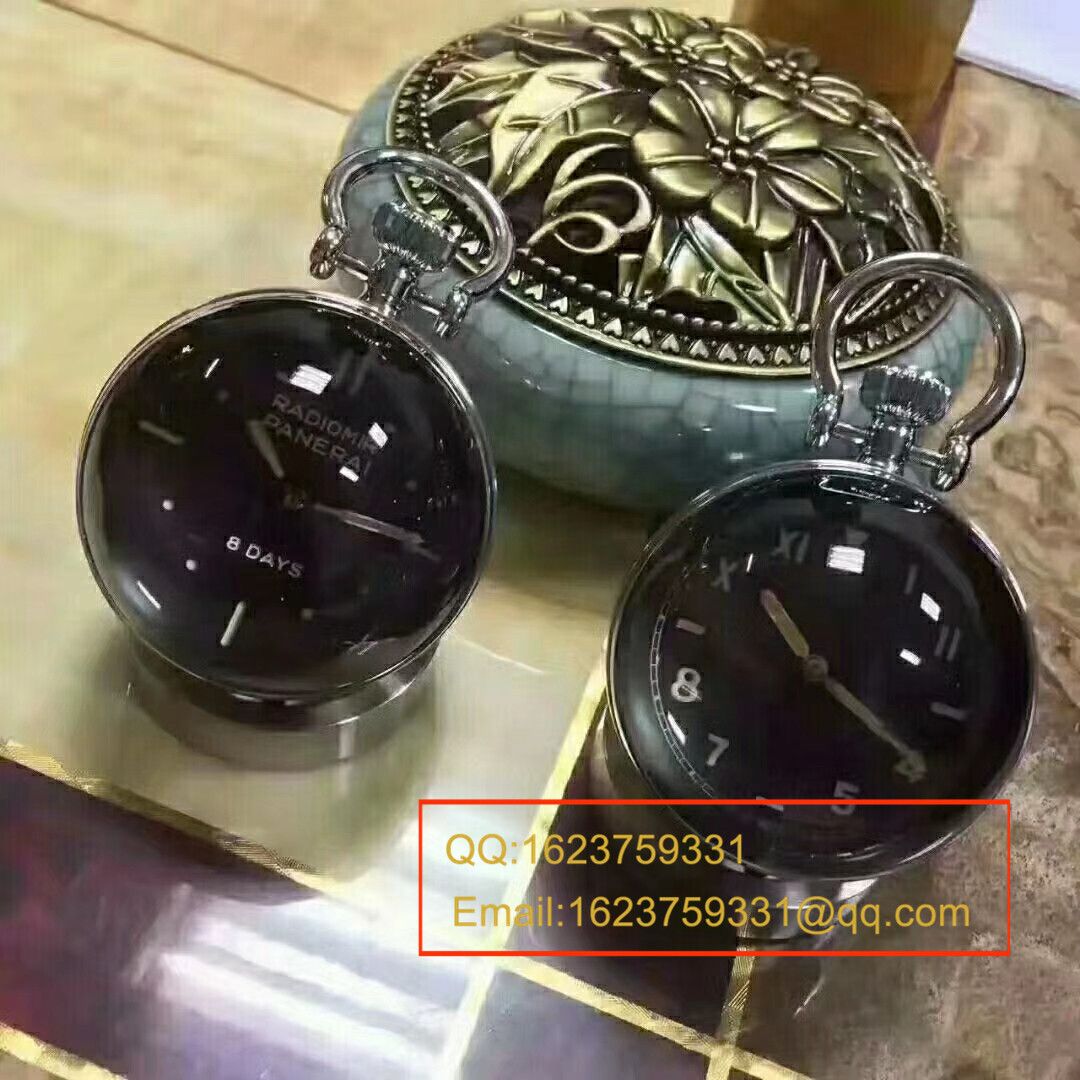  沛纳海 Panerai “办公室毒物” TABLE CLOCK PAM00581  / PA092