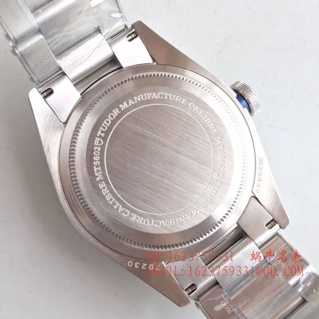 【ZF厂一比一超A高仿手表】帝舵HERITAGE BLACK BAY系列79220B 帝舵小蓝花最新V4版 / DT011