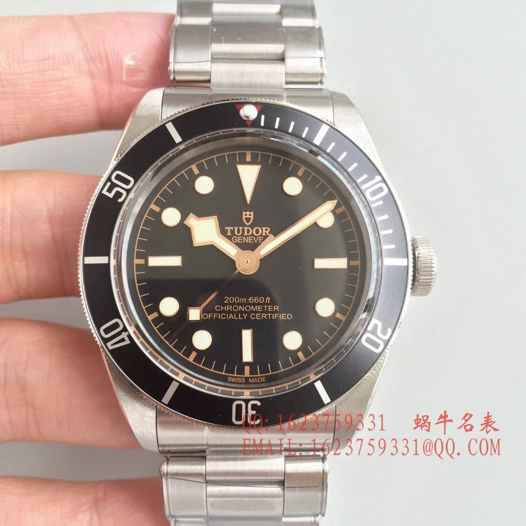【ZF厂一比一复刻高仿手表】高仿帝舵HERITAGE BLACK BAY系列79220N “帝舵小黑花” 腕表 / DT016