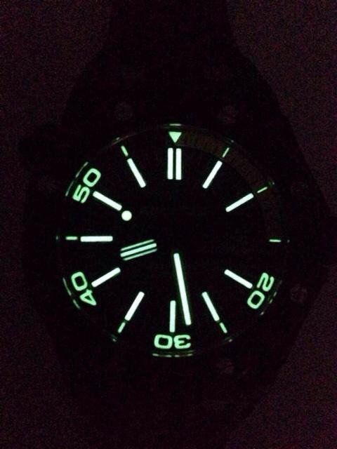 【视频评测JF厂超A高精仿手表】爱彼皇家橡树离岸型系列15706AU.OO.A002CA.01腕表 / JFAP15706