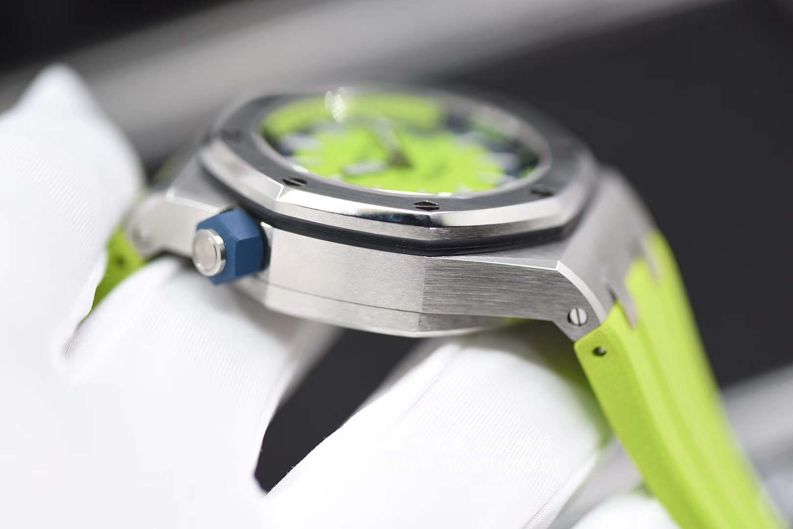 【JF厂一比一高仿复刻手表】爱彼皇家橡树离岸型系列15710ST.OO.A038CA.01腕表 / AP025