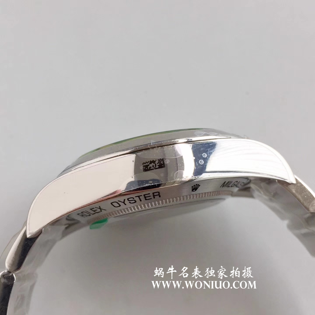 【AR一比一超A高仿手表】劳力士116400-GV-72400蓝盘腕表《蓝面闪电》116400-GV-72400黑盘腕表《黑面闪电》 / R206