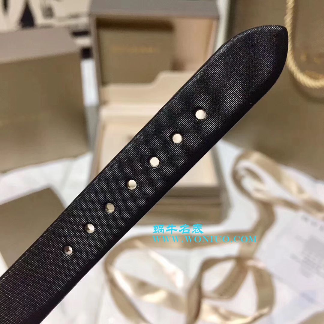 【独家实拍那不勒斯皇后奢华版T钻机械女表】宝玑 / BZ044