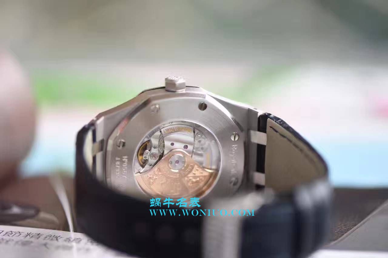 【视频评测JF厂1:1顶级复刻高仿手表】爱彼满天星皇家橡树系列15452BC.ZZ.D019CR.01，15402OR.ZZ.D003CR.01男女通用满钻腕表 / AP108