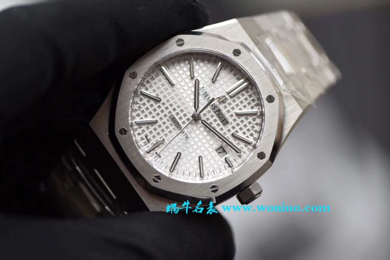 【视频解说】JF厂一比一高精仿手表之爱彼皇家橡树系列15400ST.OO.1220ST.02男表 / APBF022B