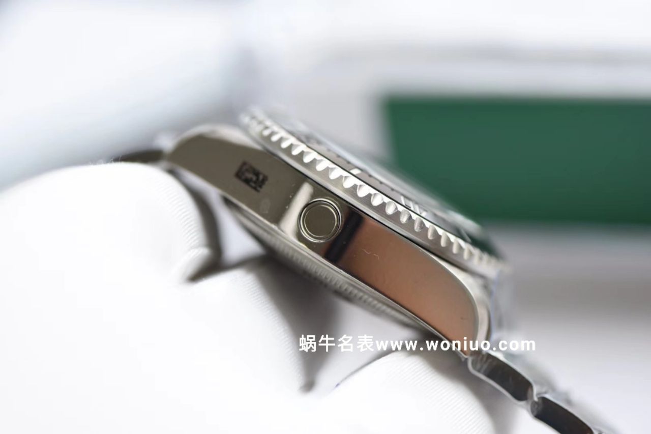 AR黑鬼王904L超级3135机新款 复刻高仿AR劳力士SEA-DWELLER鬼王44MM副本的十年精华 / R2115