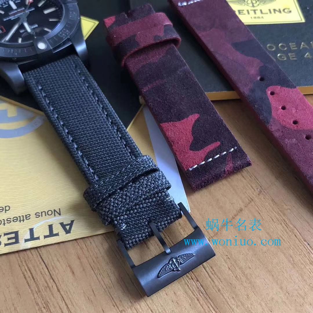 原单新款，百年灵复仇者黑鸟，44mm，原厂钛金属表壳 / BL087