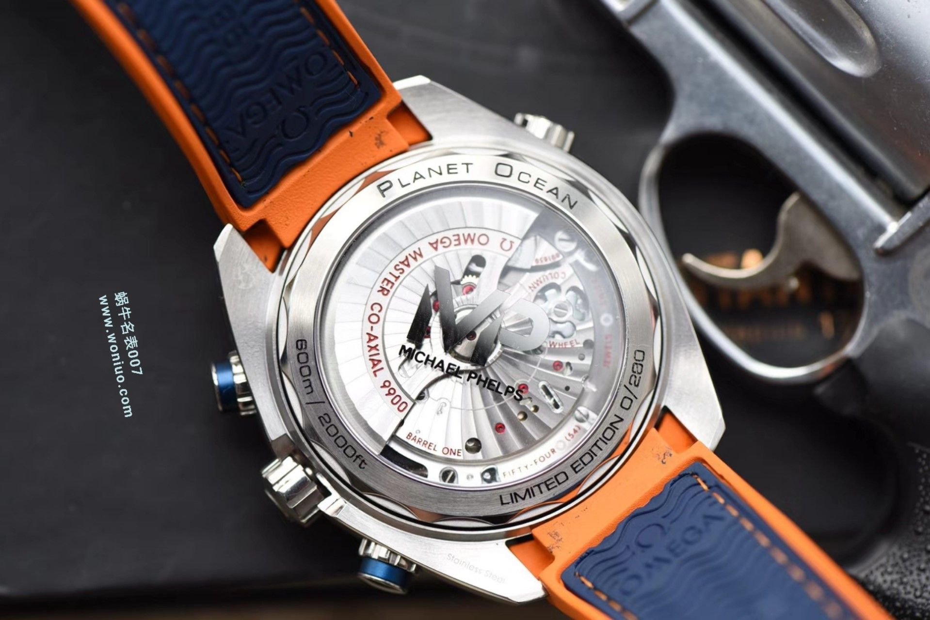 OM欧米茄海马复刻高仿海洋宇宙“迈克尔.菲尔普斯”限量版腕表 / M323