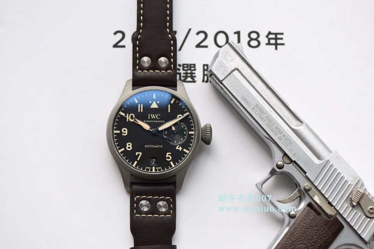 YL最新力作 腕表型号：IW501004）万国高仿复刻IWC这款大型飞行员传承腕表 / WG321