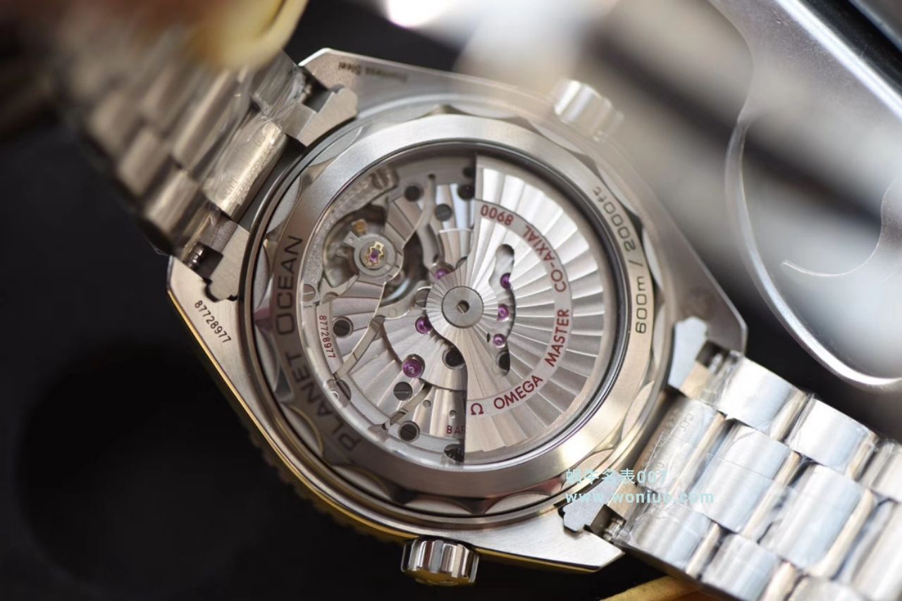 【SSS超级复刻】欧米茄海洋宇宙600米系列232.32.44.22.01.001腕表 / M325