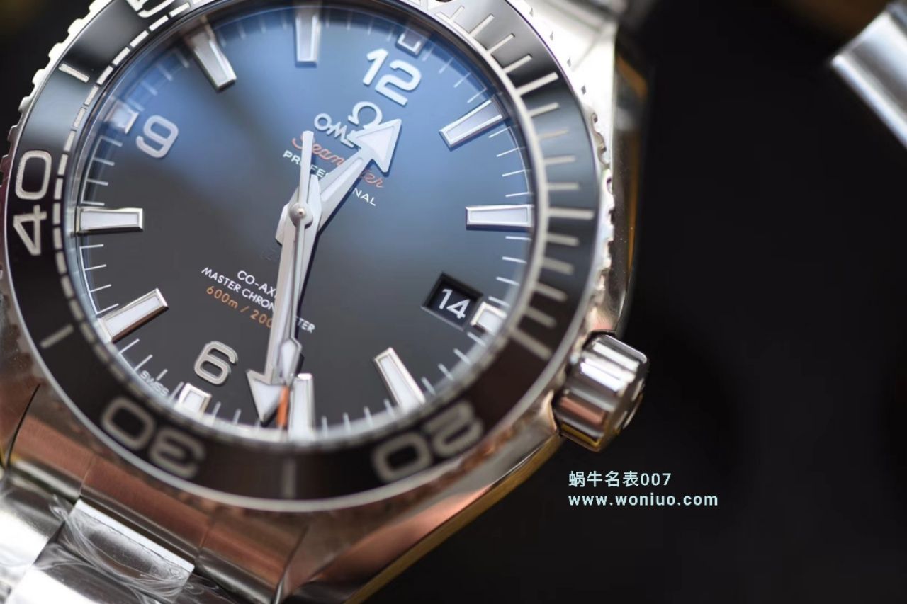 【SSS超级复刻】欧米茄海洋宇宙600米系列232.32.44.22.01.001腕表 / M325
