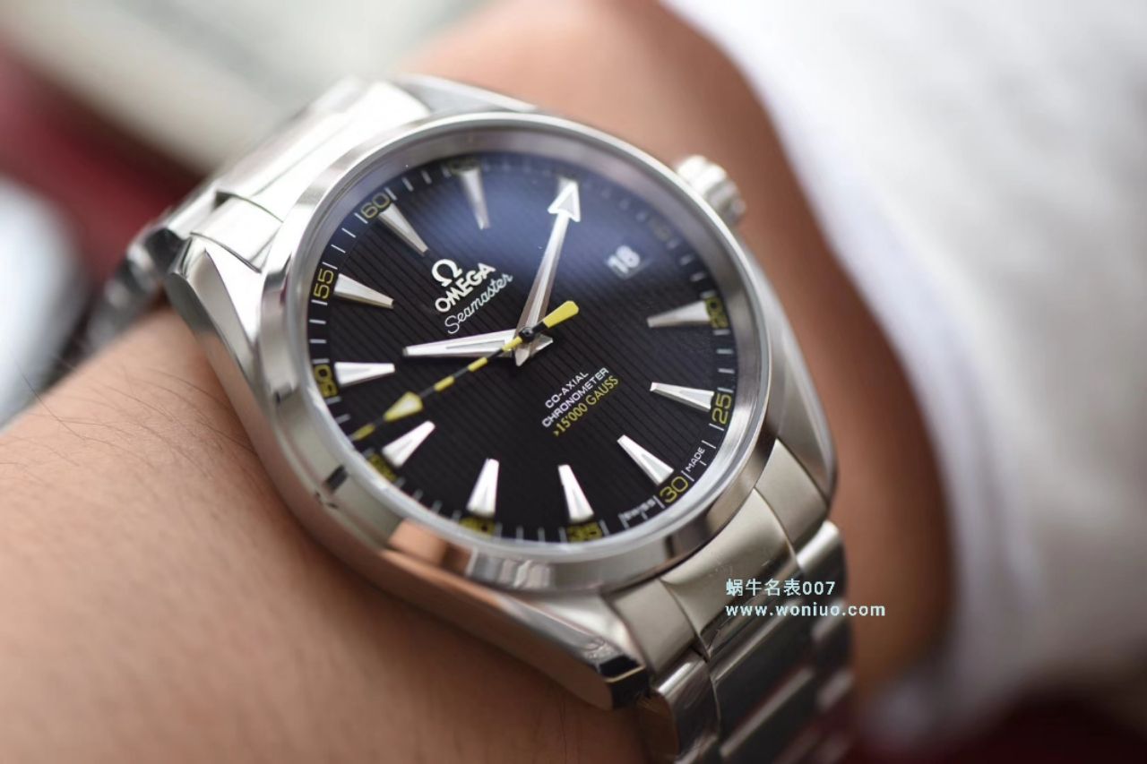 【VS一比一超A高仿手表】欧米茄海马AQUA TERRA 150米系列231.10.42.21.01.002腕表(欧米茄大黄蜂) / M327