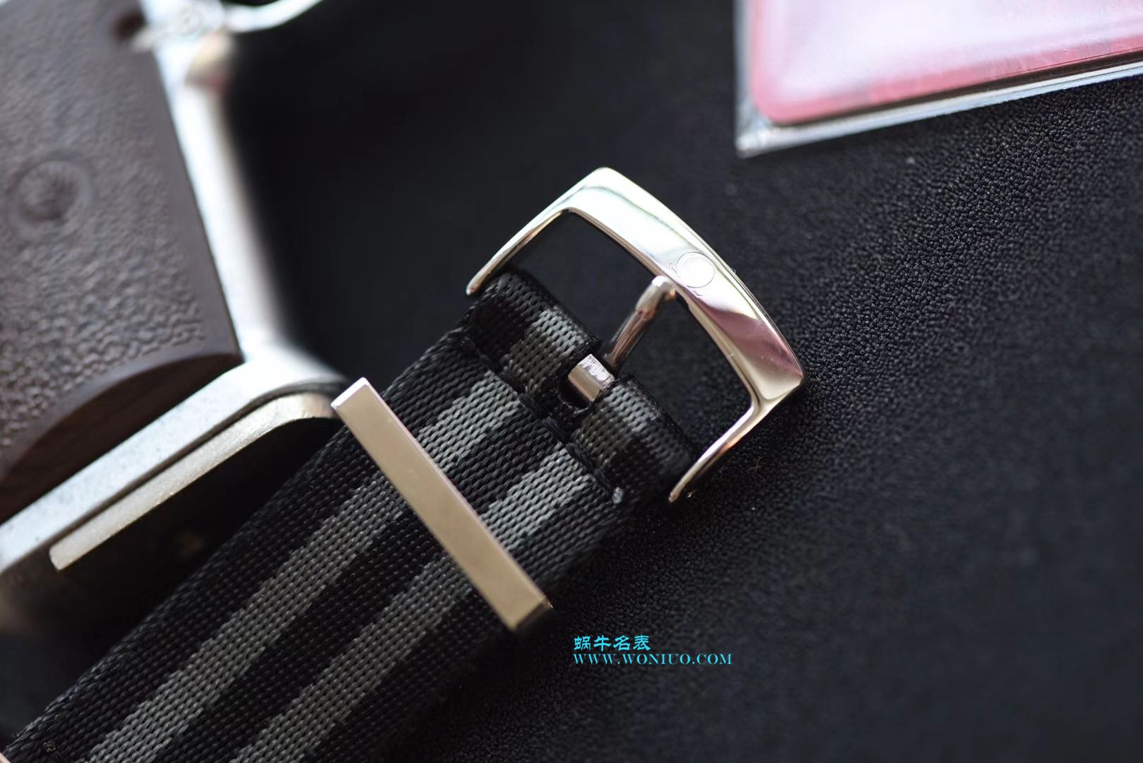 【VS一比一复刻高仿手表】欧米茄海马系列210.30.42.20.01.001腕表 / M333