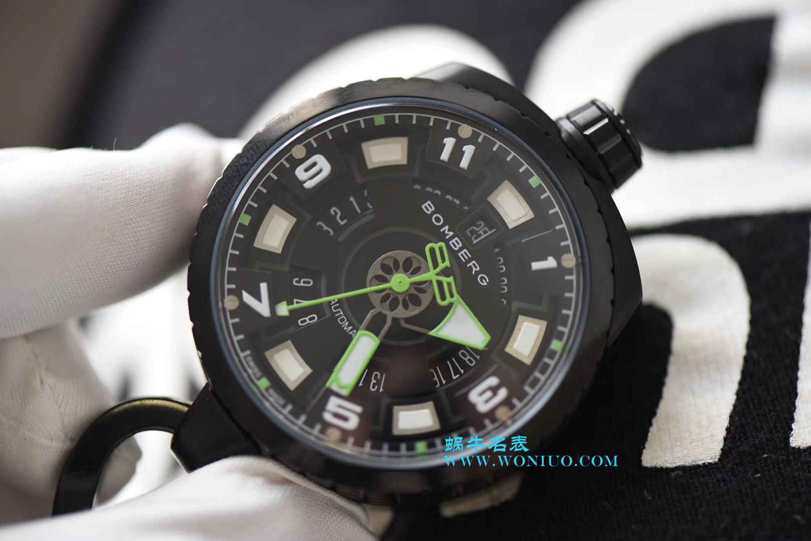 BB FACTORY 巧思之作【一表两用 奇思妙构】BBF出品BOMBERG BOLD系列腕表劲酷登场， / BB002