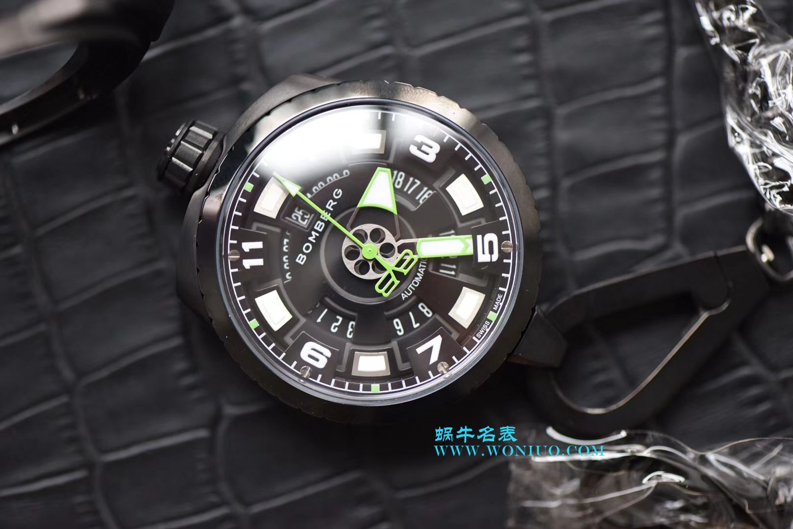 BB FACTORY 巧思之作【一表两用 奇思妙构】BBF出品BOMBERG BOLD系列腕表劲酷登场， / BB002