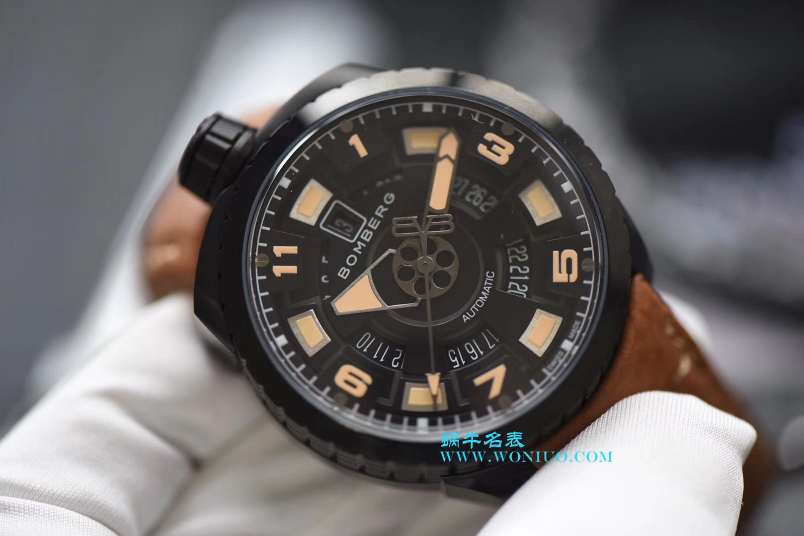 BB FACTORY 巧思之作【一表两用 奇思妙构】BBF出品BOMBERG BOLD系列腕表劲酷登场， / BB002