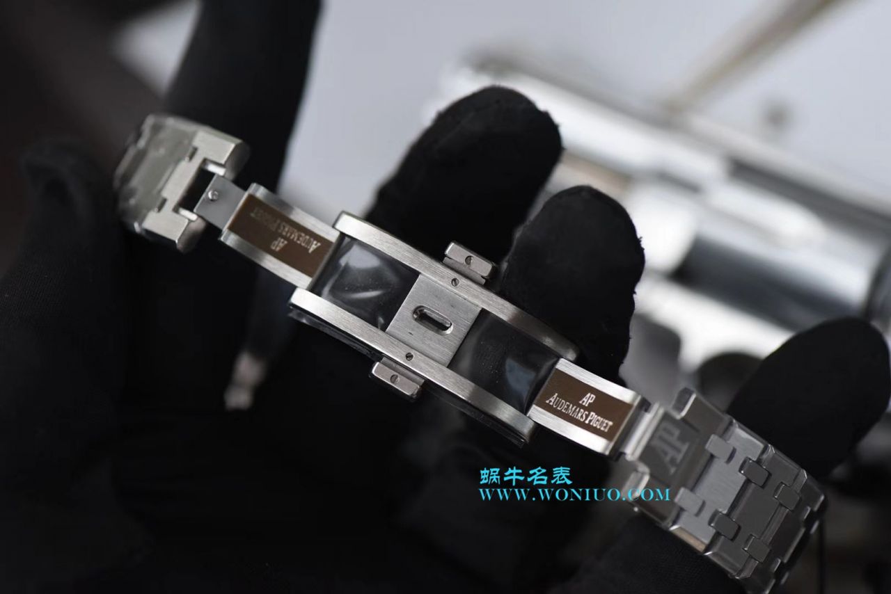 【TWA一比一超A高仿手表】爱彼皇家橡树系列26120ST.OO.1220ST.02腕表蓝面、26120ST.OO.1220ST.01白、26120ST.OO.1220ST.03黑 / AP138