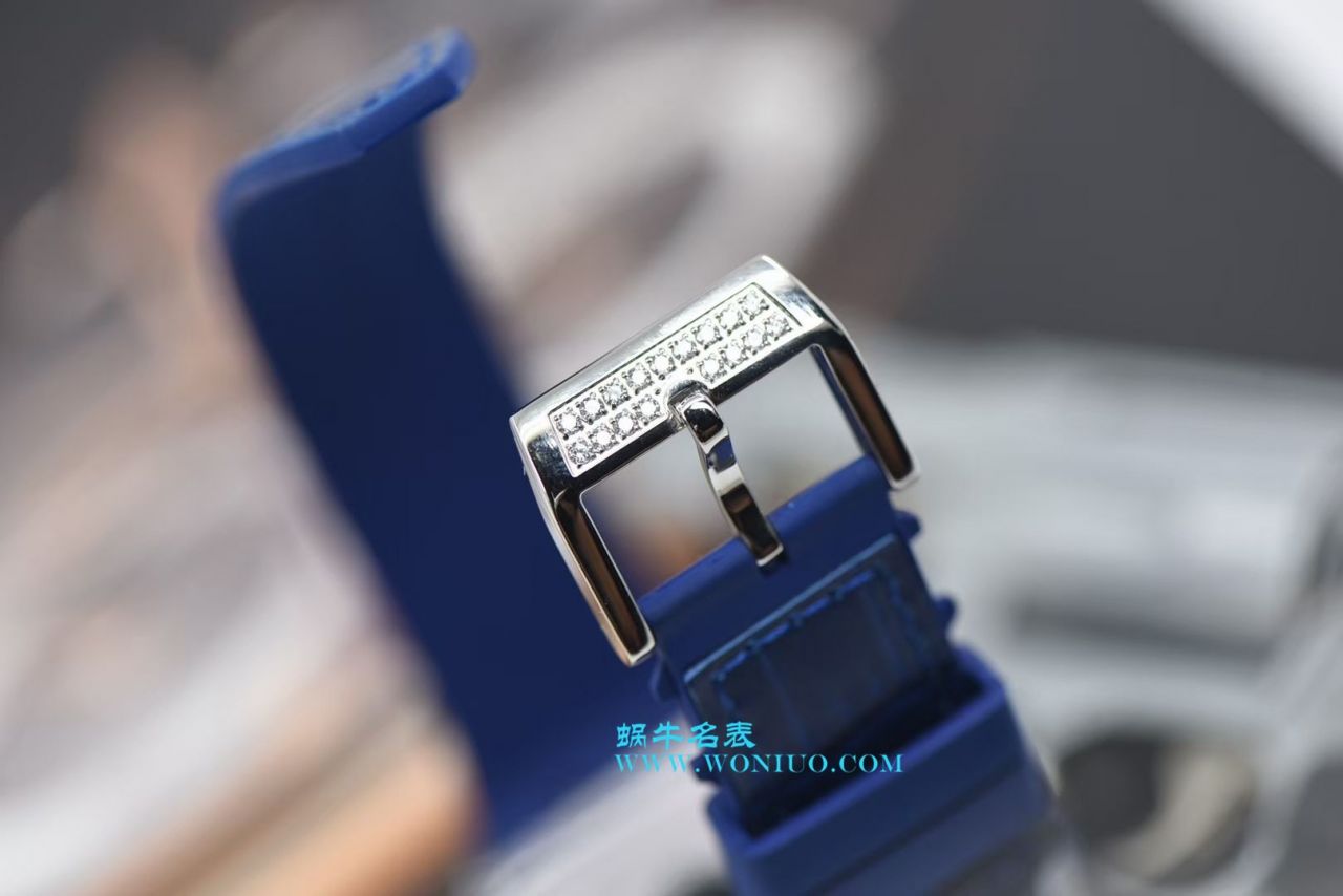 法兰克穆勒MEN'S COLLECTION系列V 45 SC DT YACHTING腕表 / FL029