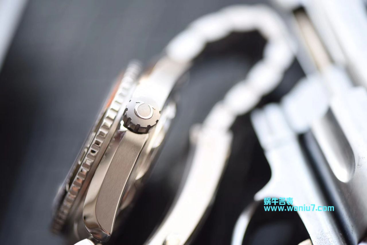 【VS一比一顶级复刻高仿手表】欧米茄海洋宇宙600米215.30.44.21.01.002腕表 / M368