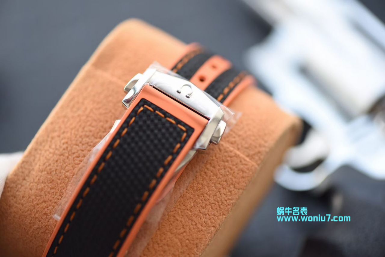 【VS一比一顶级复刻高仿手表】欧米茄海洋宇宙600米215.30.44.21.01.002腕表 / M368