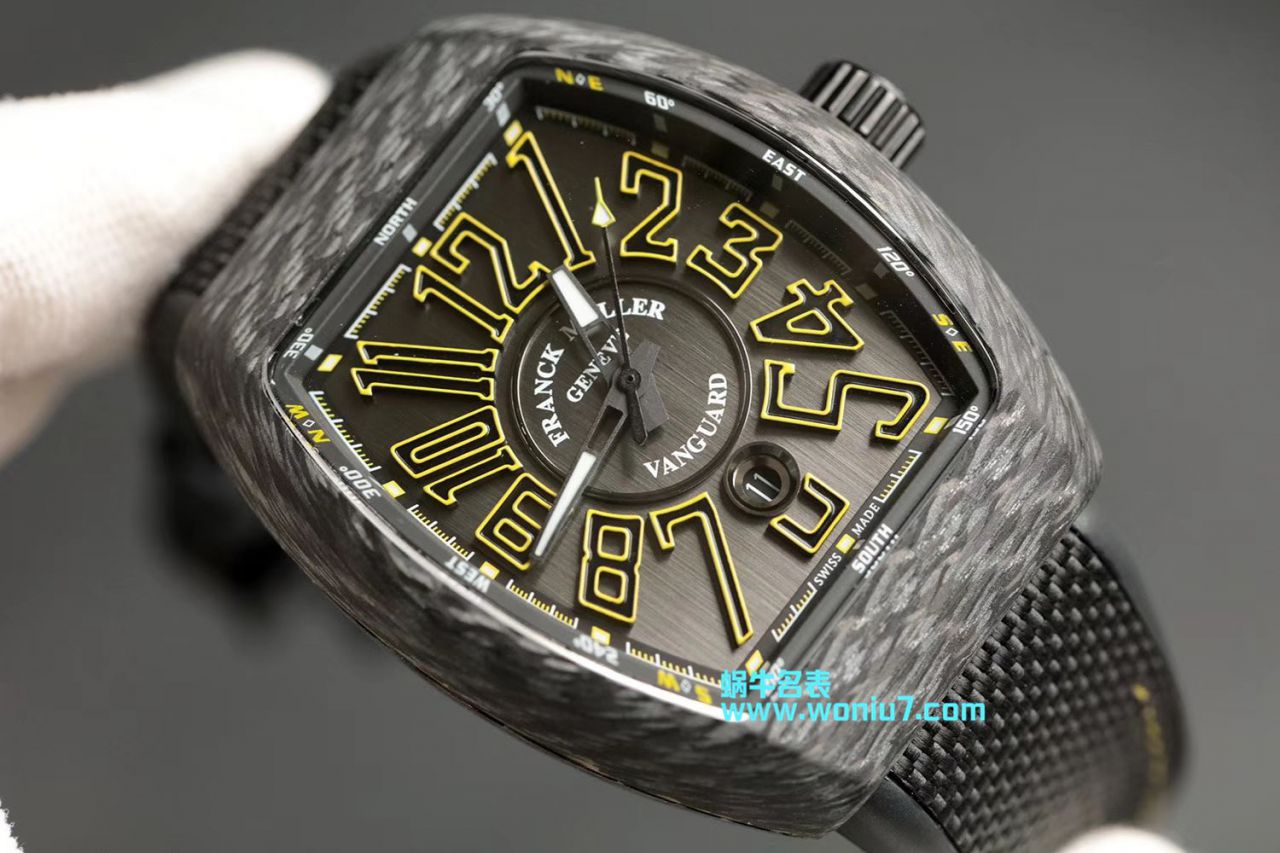 法穆兰FRANCK MULLER复刻高仿再创新作V45在夜幕低垂之时，Vanguard Carbon  fibre 展现充满未来感的外型，令人耳目一新 / FL026
