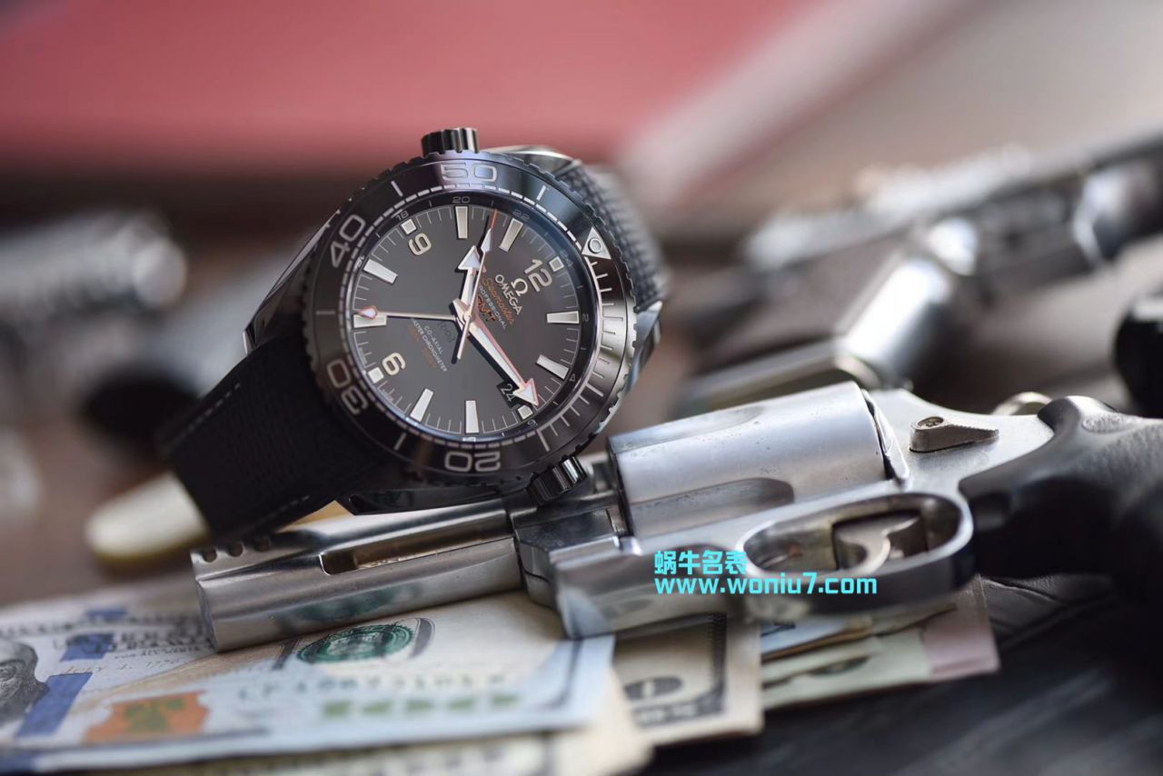 VS欧米茄全黑陶瓷海洋宇宙600米 “深海之黑”一比一超A高仿手表215.92.46.22.01.001腕表 / M370