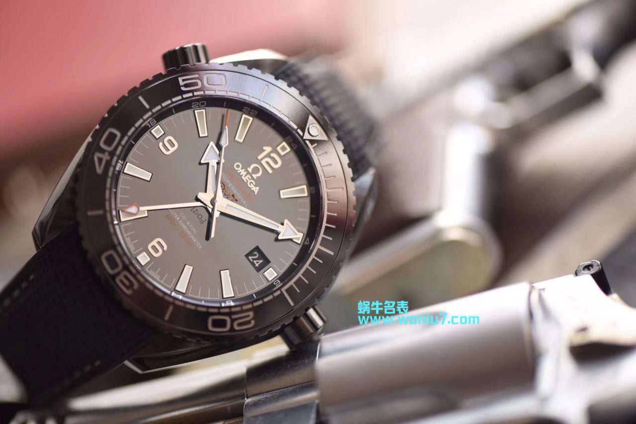 VS欧米茄全黑陶瓷海洋宇宙600米 “深海之黑”一比一超A高仿手表215.92.46.22.01.001腕表 / M370