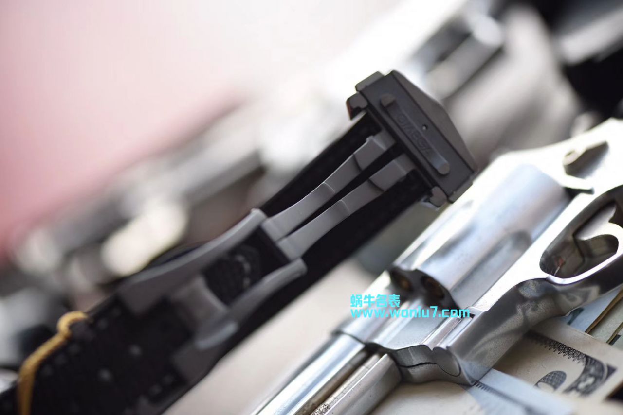 VS欧米茄全黑陶瓷海洋宇宙600米 “深海之黑”一比一超A高仿手表215.92.46.22.01.001腕表 / M370