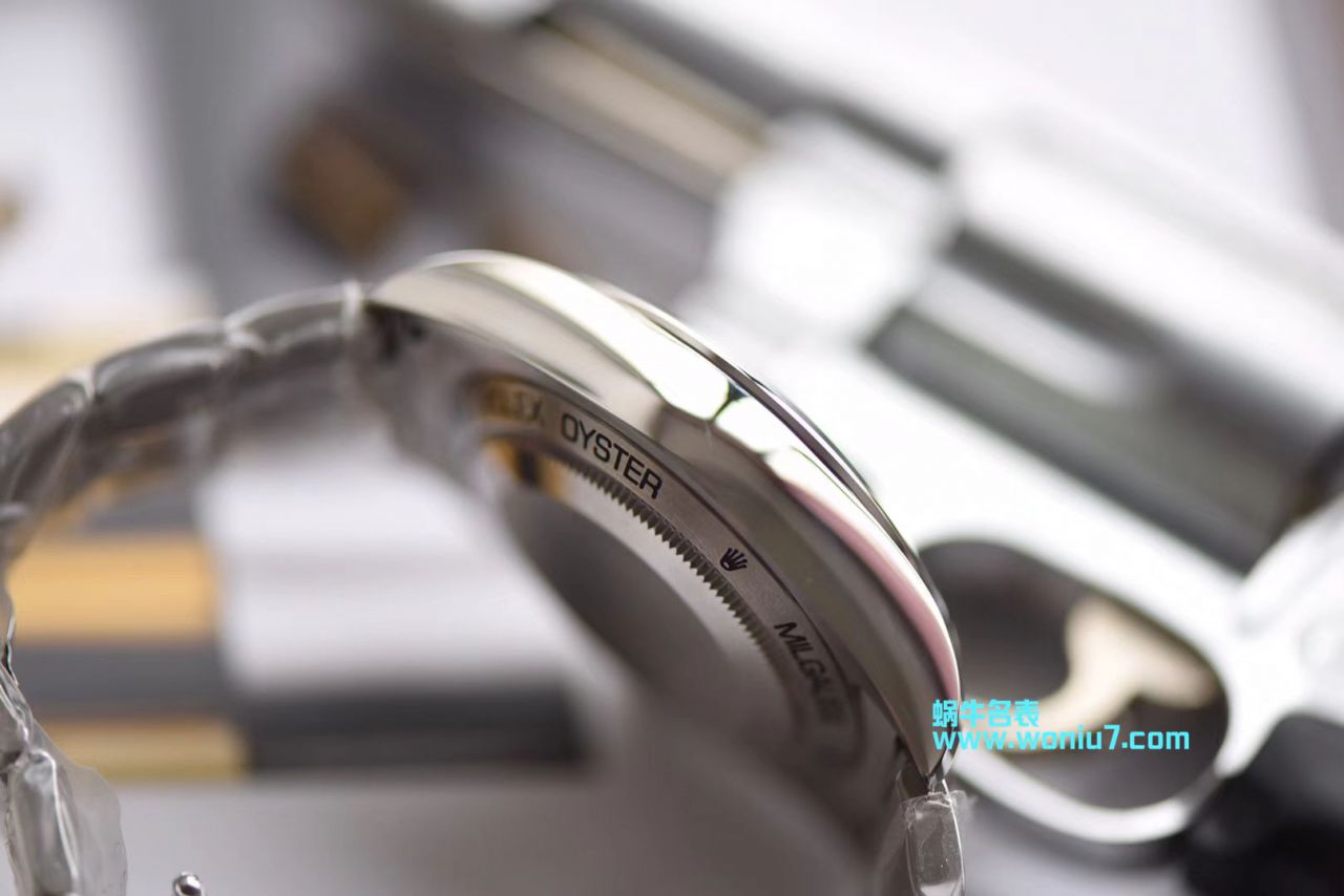 【DJ一比一超A顶级克隆高仿手表】劳力士MILGAUSS系列116400-GV-72400黑盘腕表(绿玻璃闪电) / R247