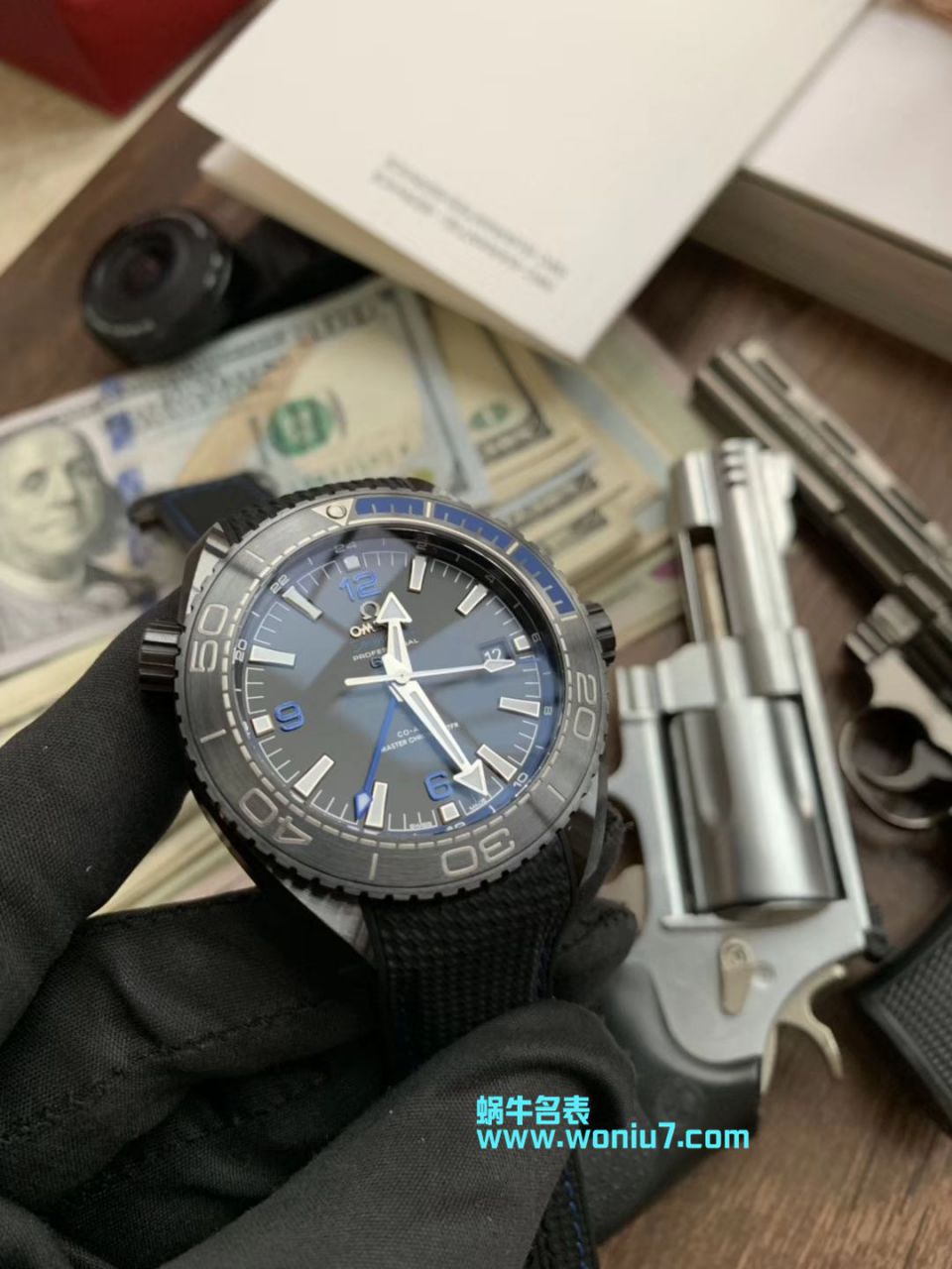 【VS一比一超A复刻高仿手表】欧米茄海马系列深海之黑215.92.46.22.01.003、215.92.46.22.01.002腕表 / M371