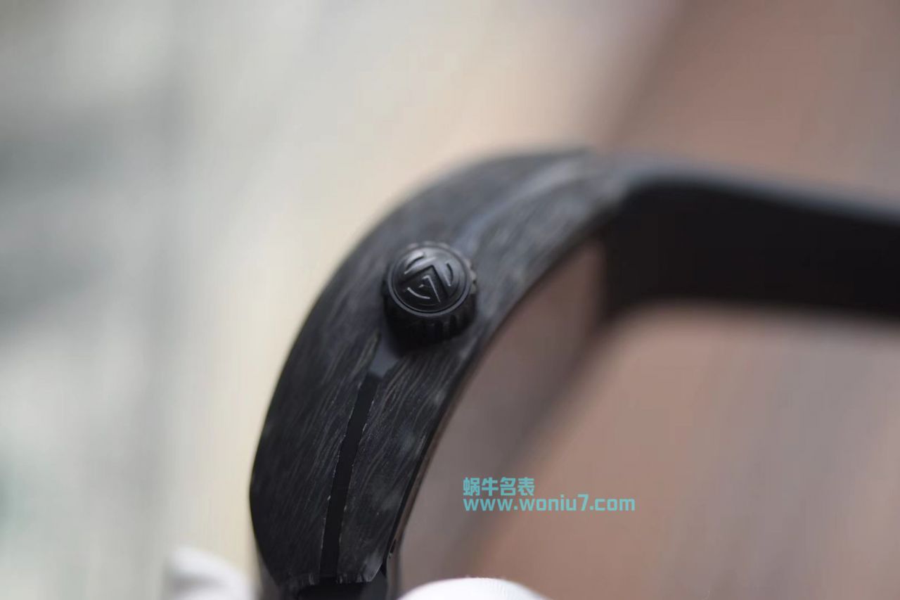 【JB一比一超A精高仿手表】法穆兰NEW SARATOGE系列V 45 T SQT CARBONE陀飞轮腕表 / FL030