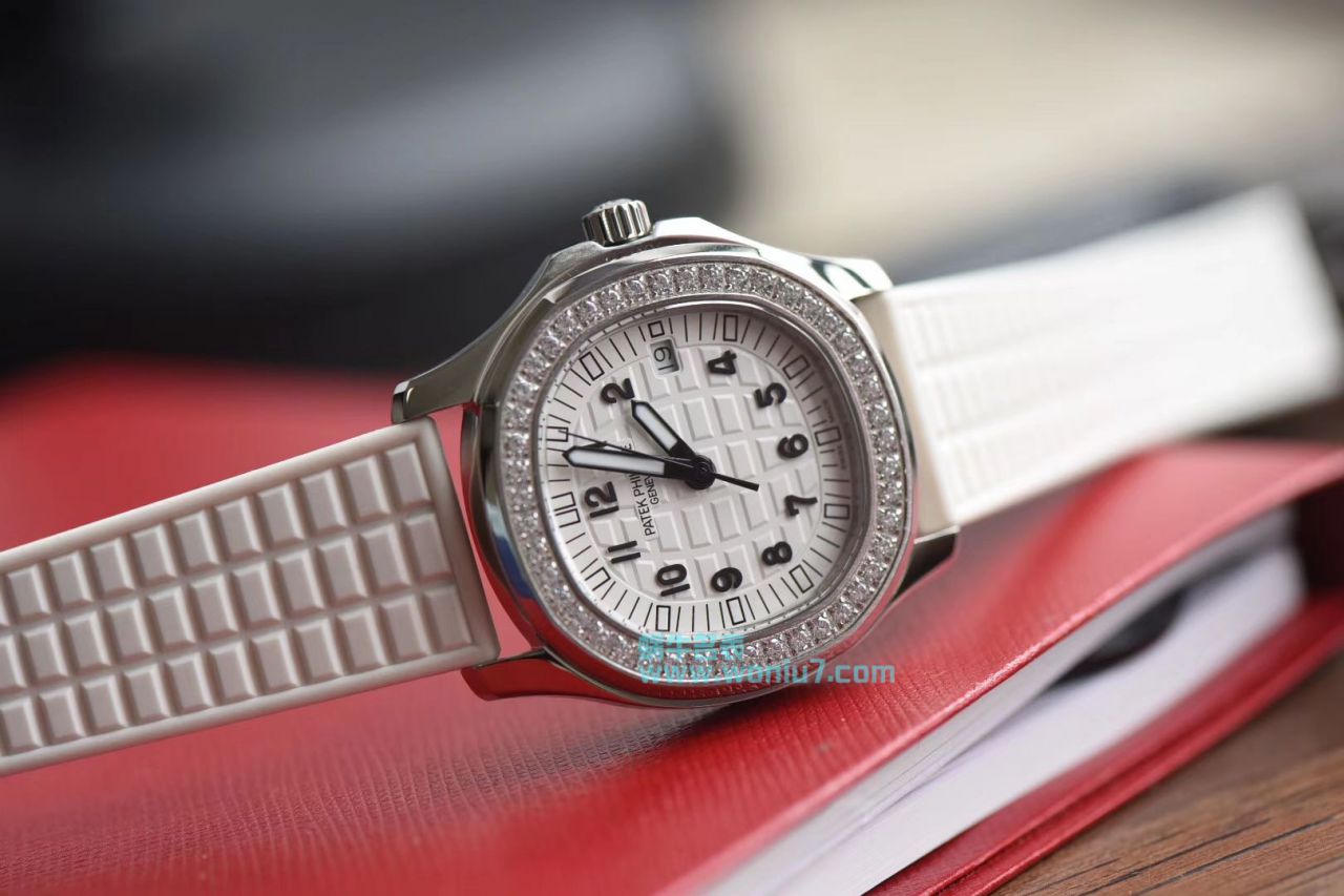 【BP一比一复刻高仿手表】百达翡丽AQUANAUT系列5067A-024女表 / BD188