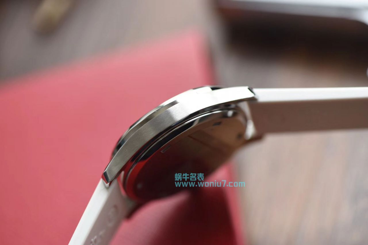 【BP一比一复刻高仿手表】百达翡丽AQUANAUT系列5067A-024女表 / BD188