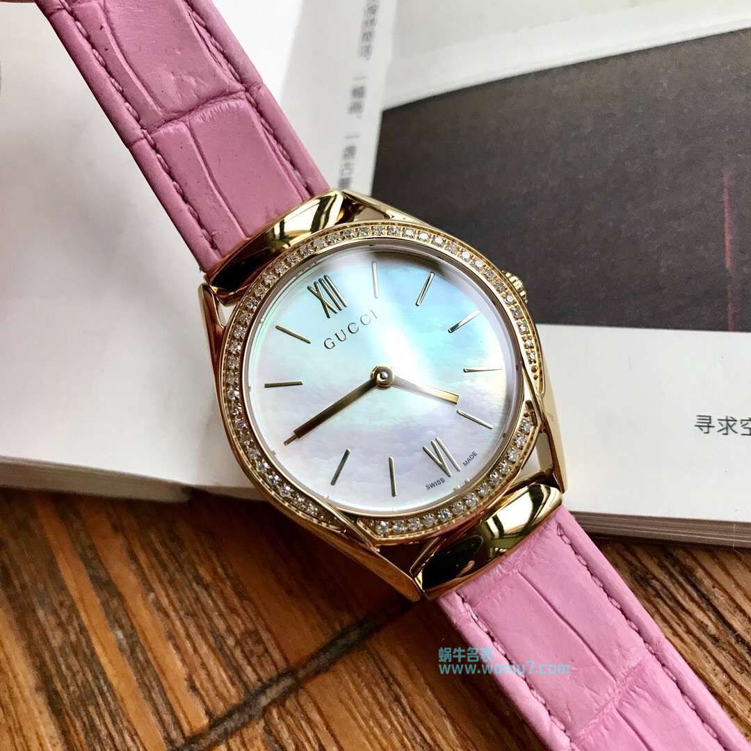 高端原单女装硬货！下手要快！Gucci新款真钻石英女表，表盘镶嵌52颗Vs1.1真钻、珍珠贝母面 / GUCCI KK11