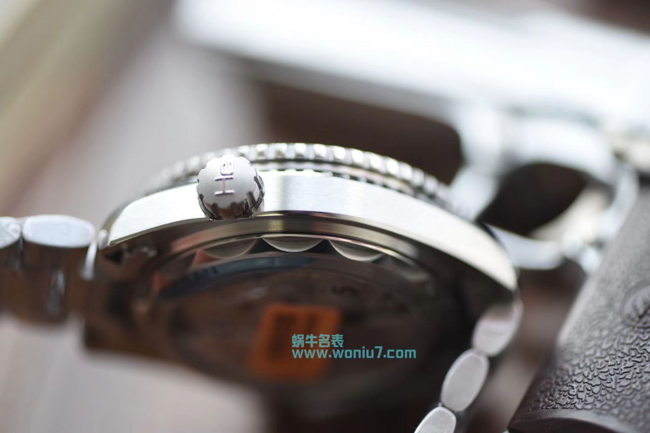 欧米茄海马系列215.30.44.21.01.001腕表【VS超A高仿复刻手表】 / M375