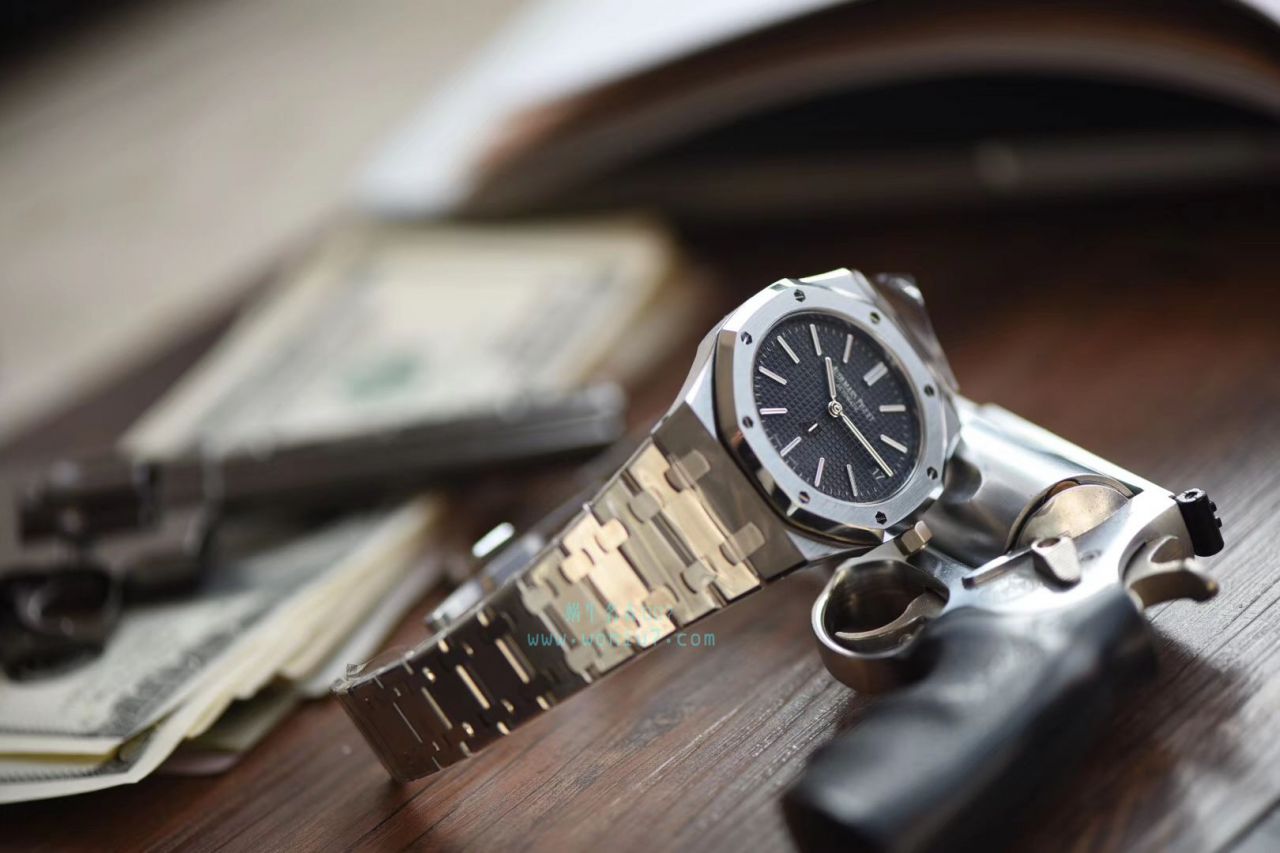 【JF一比一超A高仿手表】爱彼皇家橡树系列15202ST.OO.0944ST.03腕表 / AP152