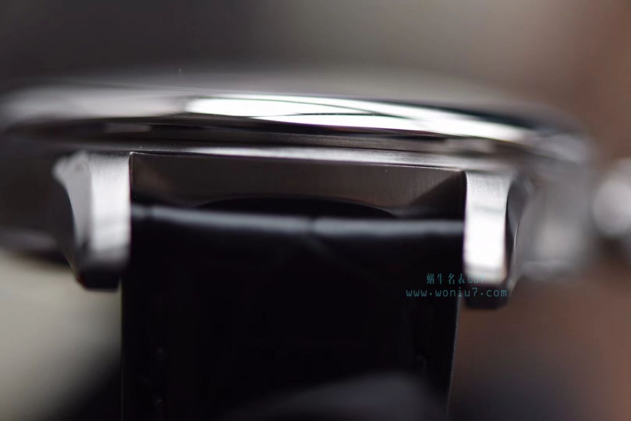 AM新品、最新艾美 方轮经典腕表 MP7158-SS001-301-1黑面、MP7158-SS001-101-1白面 / AIMEI001