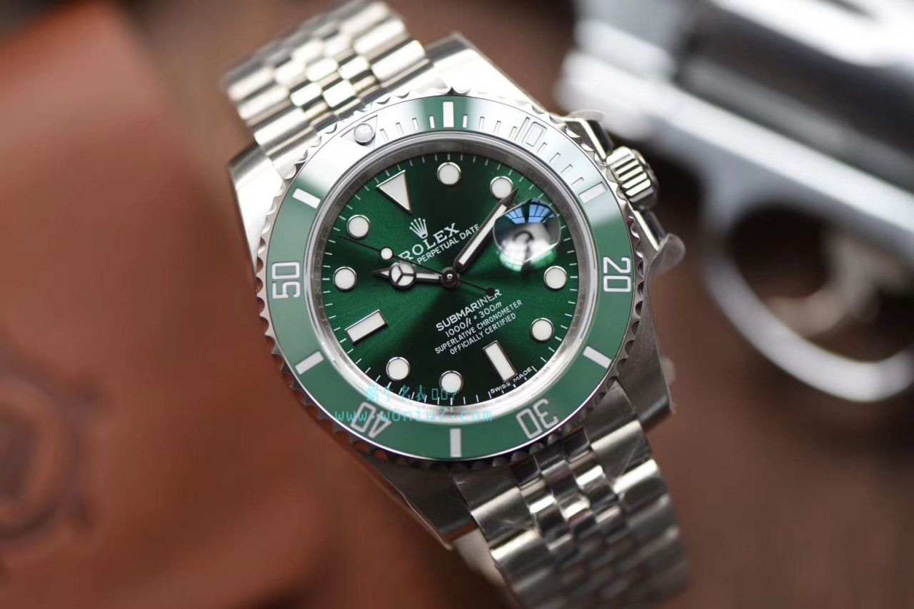 【V9厂出品，搭配五珠链】劳力士潜航者型顶级复刻高仿116610LN-97200 黑盘腕表(黑水鬼)、116610LV-97200 绿盘腕表(绿水鬼) / R268