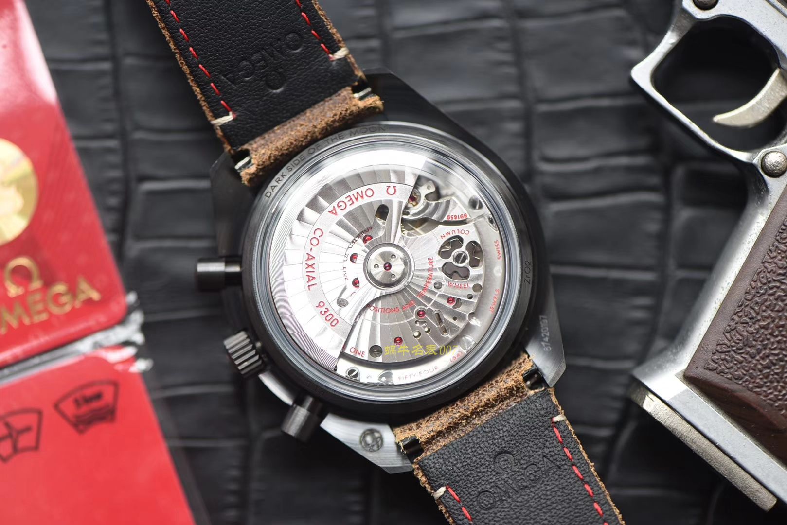 欧米茄超霸系列311.92.44.51.01.006腕表【OM厂一比一复刻高仿手表月之暗面】 / M351