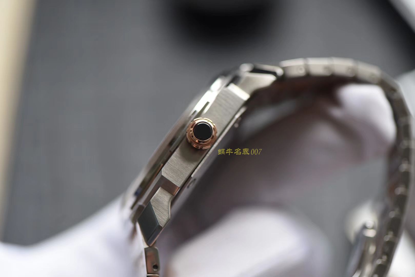 宝格丽OCTO系列102118 BGO38WSPGD腕表【台湾厂一比一复刻高仿手表】 / BG023