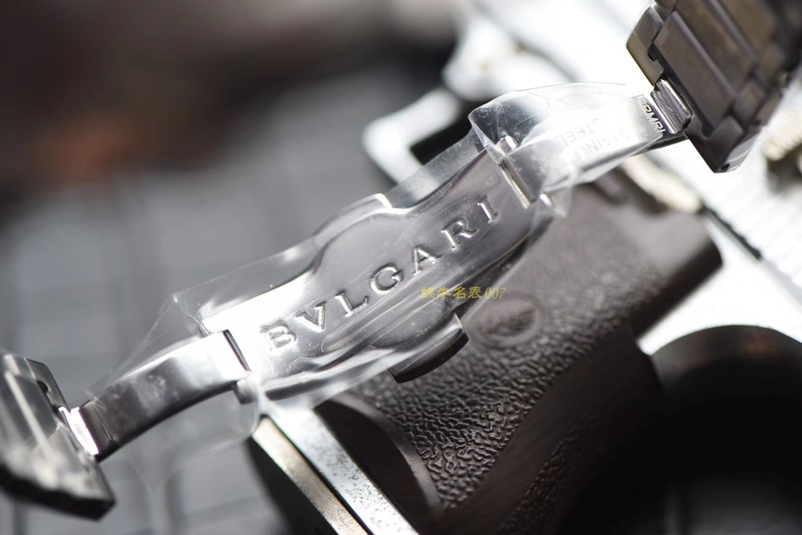 宝格丽OCTO系列102779 OC41C6SLD腕表【台湾厂高仿手表】 / BG026