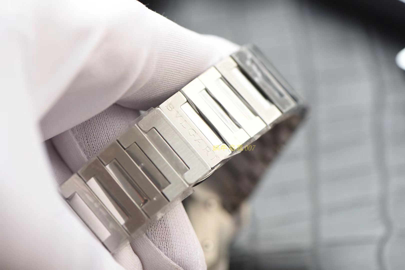 宝格丽OCTO系列102116 BGO41BSSDCH腕表【台湾厂一比一精高仿手表】 / BG028