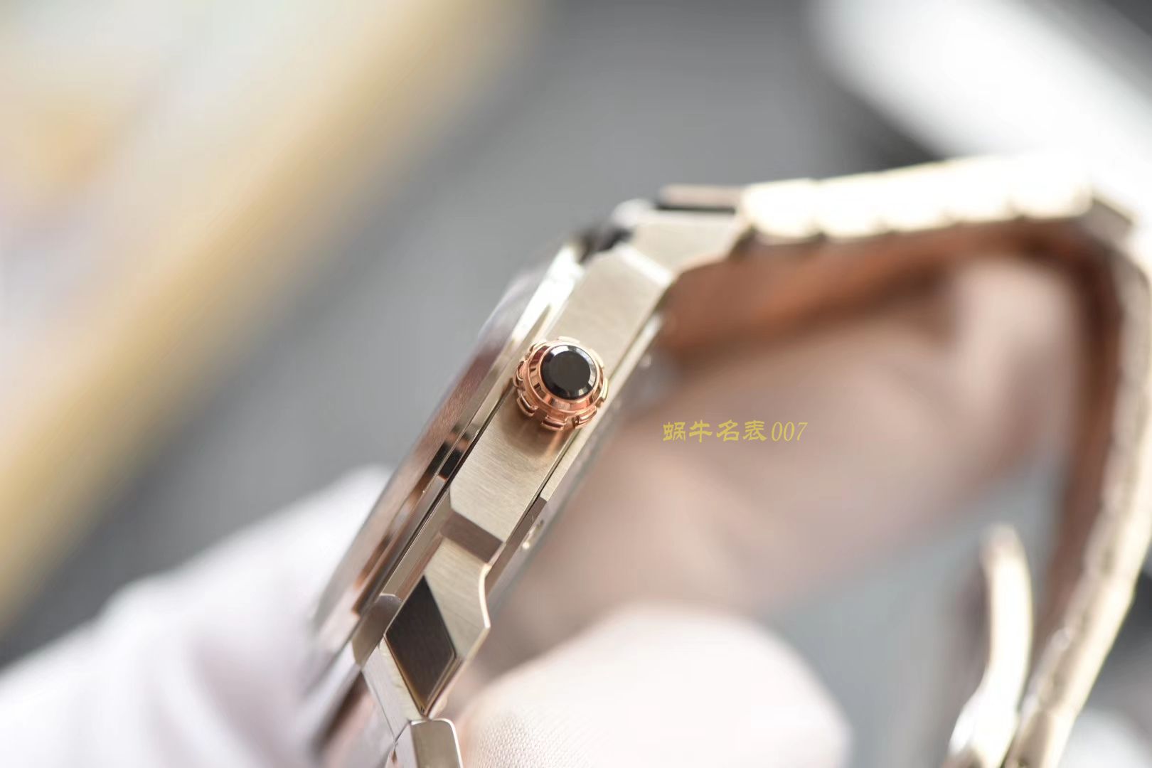 宝格丽OCTO系列102118 BGO38WSPGD腕表【台湾厂一比一复刻高仿手表】 / BG023