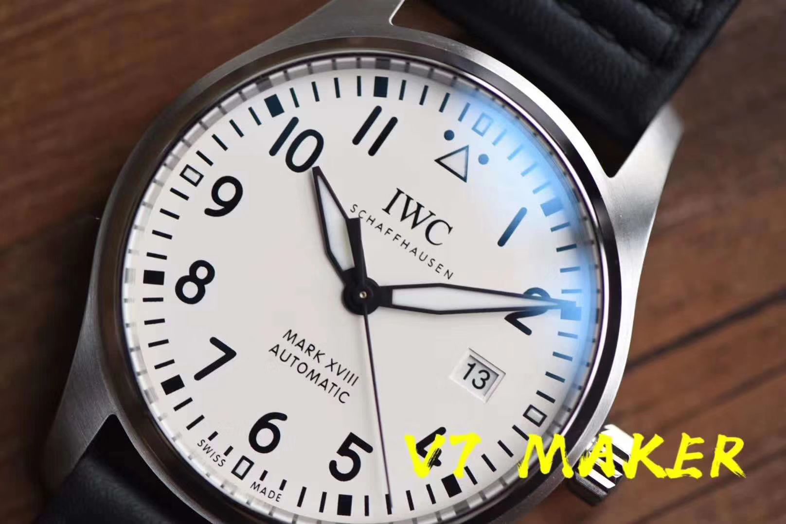 IWC万国表飞行员马克十八系列IW327002腕表【V7一比一超A高精仿手表】 / WG190