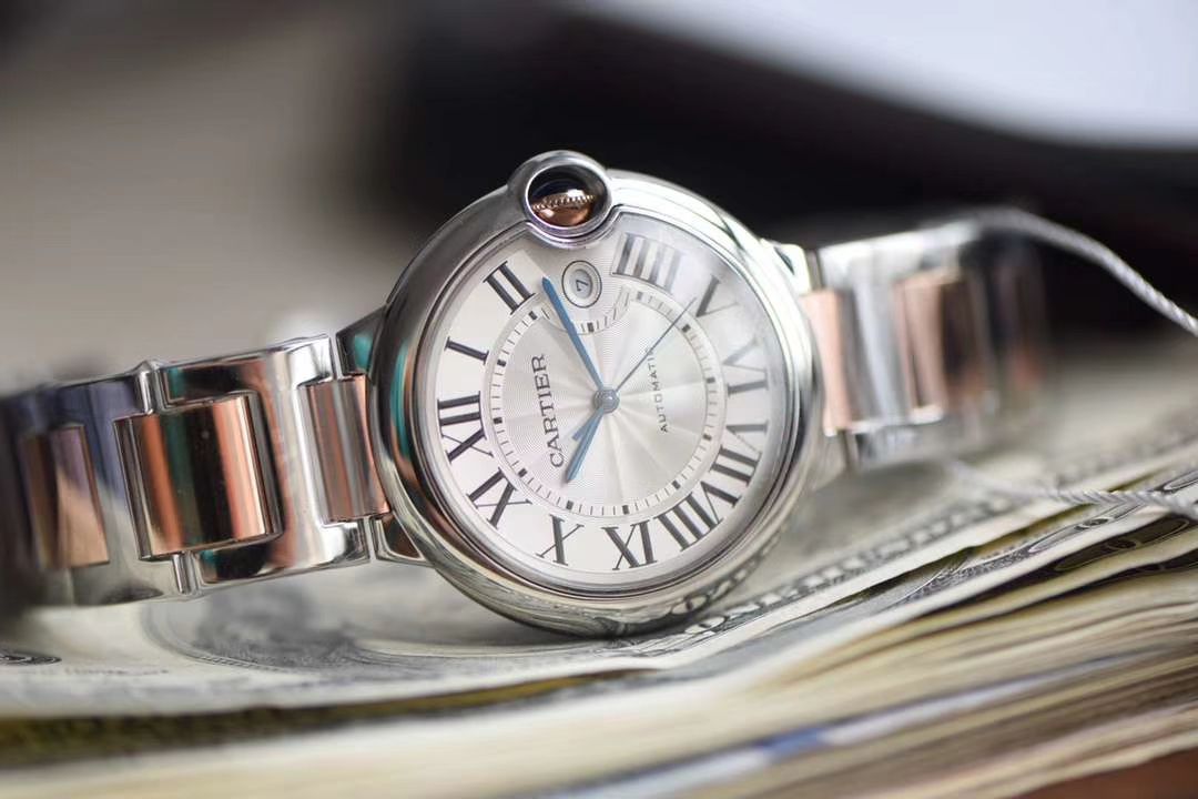 卡地亚蓝气球系列W2BB0004腕表【V9厂一比一复刻高仿手表】V9厂18K包金蓝气球间金款男款42毫米 / K208